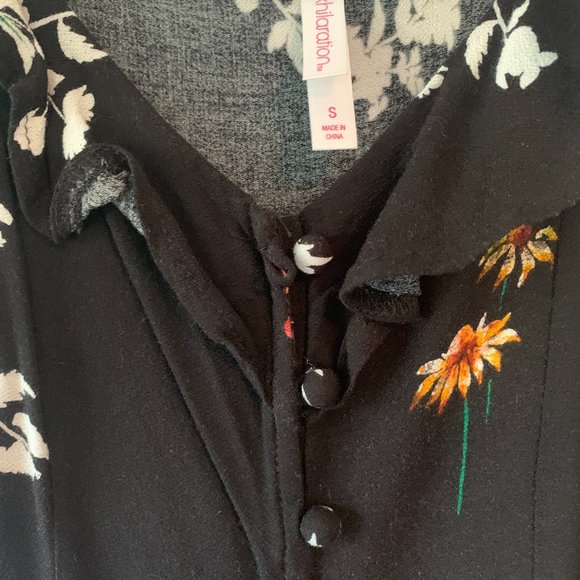 SOLD Maxi Dress - Picture 2 of 3